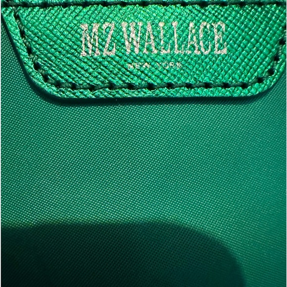 MZ WALLACE 💚 Emerald Green Zipper  Crossbody, Straps, Silver Hardware - Picture 2 of 7
